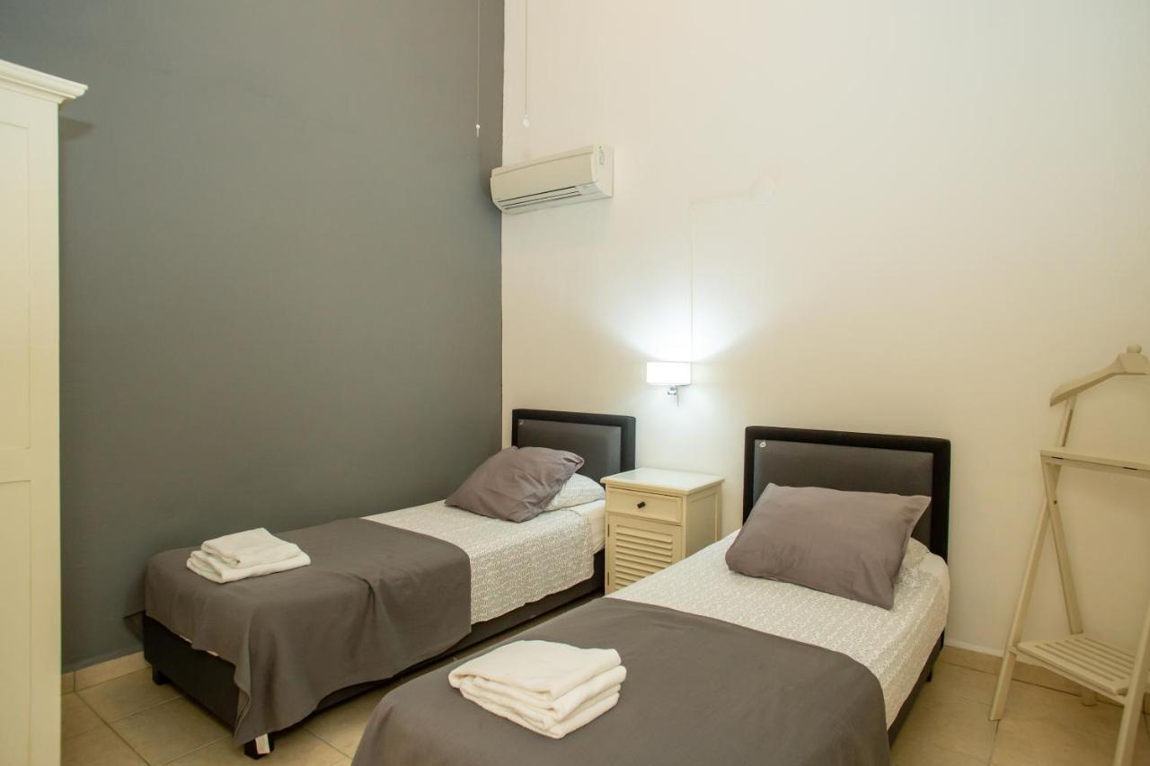 Hillside Resort Bonaire Κράλεντικ Εξωτερικό φωτογραφία